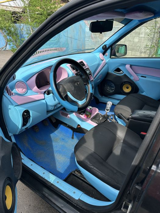 Установка АВТОЗВУКА в Алматы