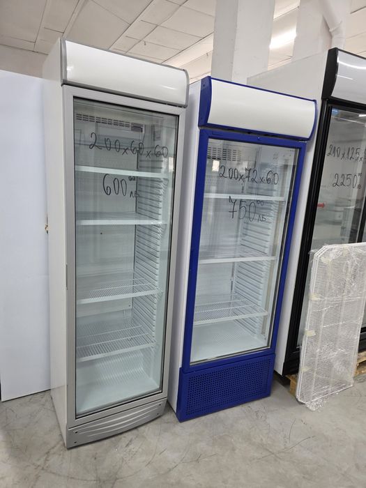Хладилна витрина 200х60х60