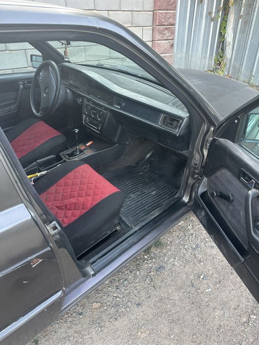 W201 мерседес 190е