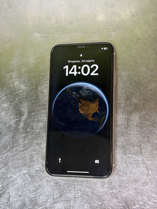 Айфон 11 /128 гб   69% акб