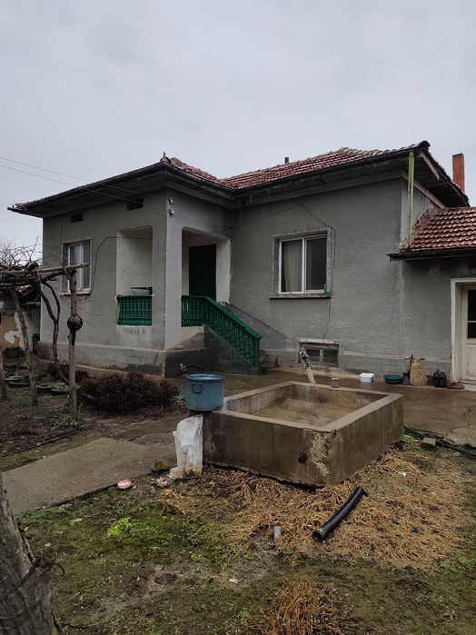 Продава се Къща в Гулянци - 70 кв.м за 51 €/кв.м - Снимка #2