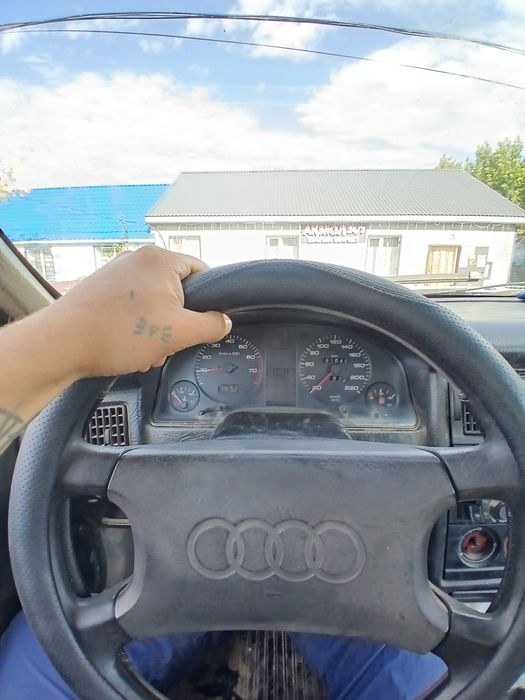 Ауди на уверено ходу