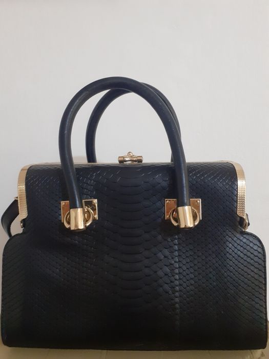 Geantă de damă nouă