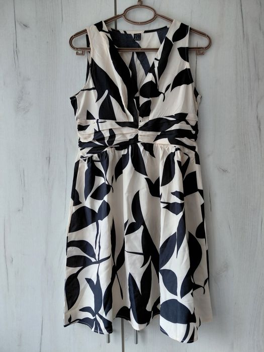 Rochie scurta, casual, mas M decolteu in V