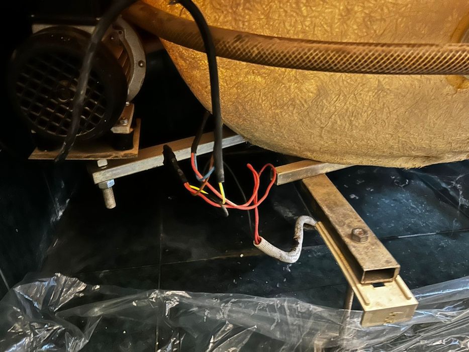 Vând cadă cu hidromasaj 95/165