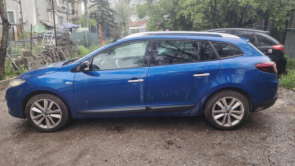Renault Megane Bose Edition 1.5 dCi 2012г. Автоматик