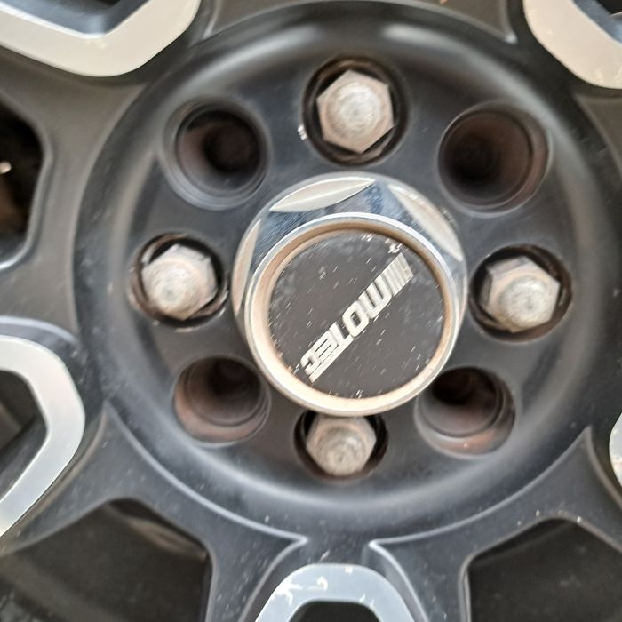 Джанти Motec MCR1-75 с гуми 17