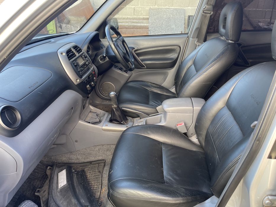 Toyota Rav4 2.0 vvt-i 150 к.с 2003г  НА ЧАСТИ