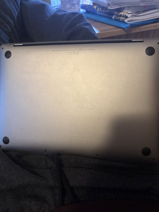 Vand macbook pro 2019 touchbar