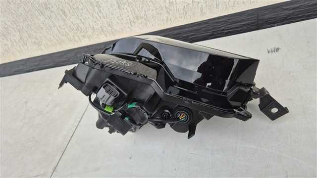 Far dreapta Mazda CX-30 CX30 Lupa Led Halogen cod DGJ151030