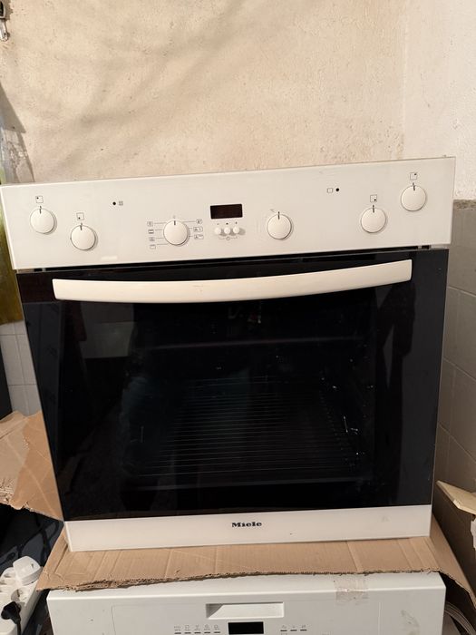 Фурна и котлони Miele