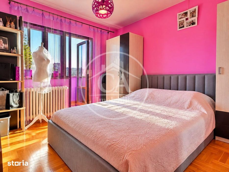 Apartament de vanzare cu 3 camere in zona Nufarul, Oradea