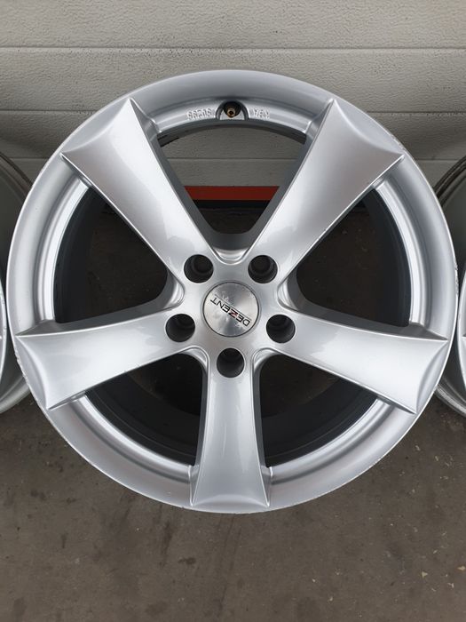 Джанти DEZENT G. За VW AUDI SEAT SKODA Mercedes R17 5x112 ET40 7.5J