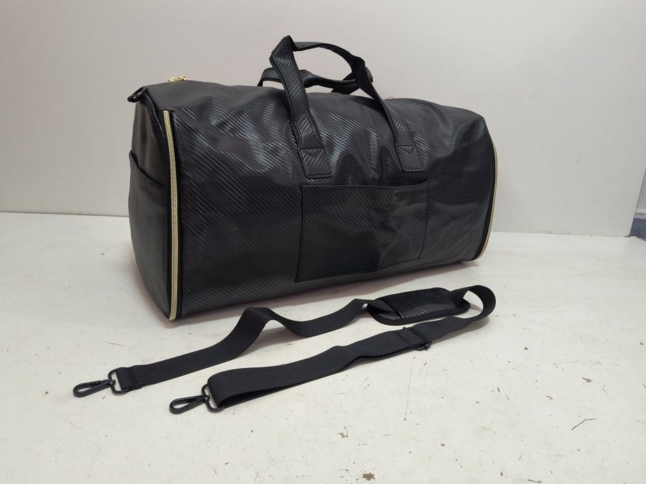 Гардероб за пренасяне на костюми / безплатна доставка/