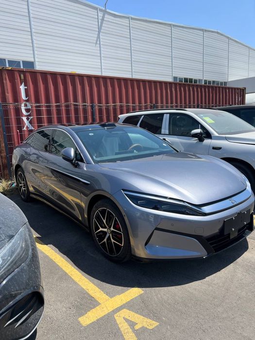 BYD HAN L (Хан) нахд ёки автокредитга сотилади