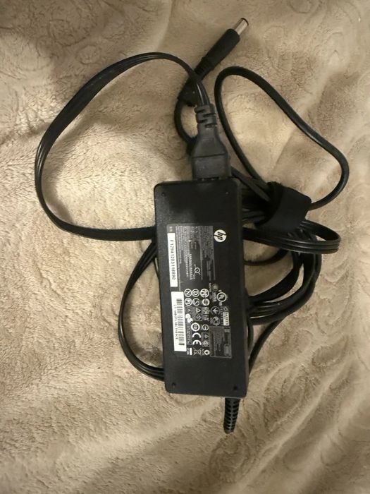 Incărcătoare alimentatoare HP 90W 19V~4,7A / 65W 18.5V~3,5A