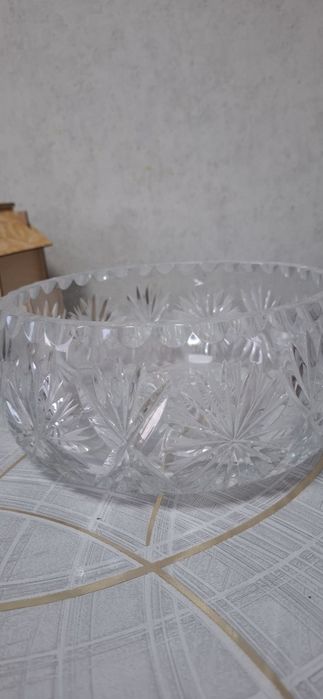 Продам вазу хрусталь