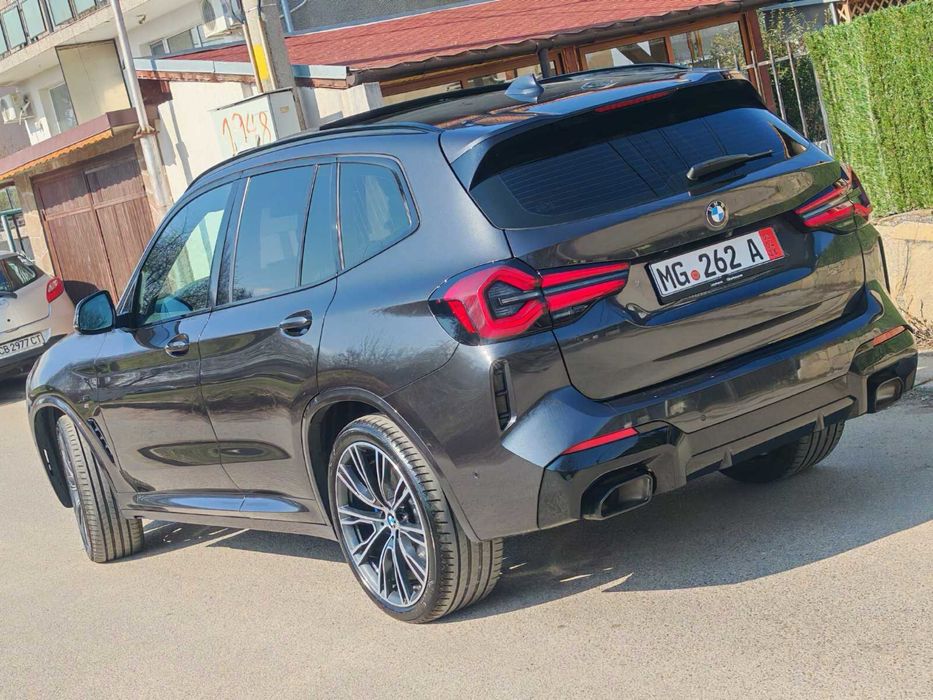 BMW X3 2023 година
