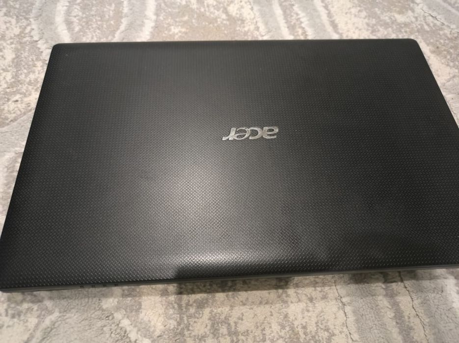 ПродамНоутбук фирмы aser