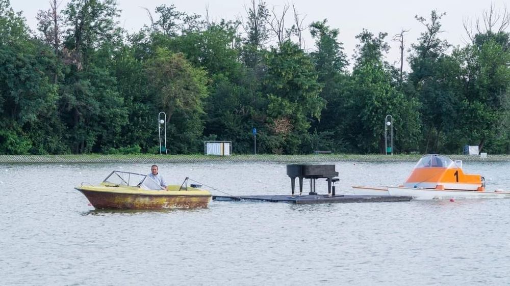 Пиана и рояли пренасяне и транспорт.