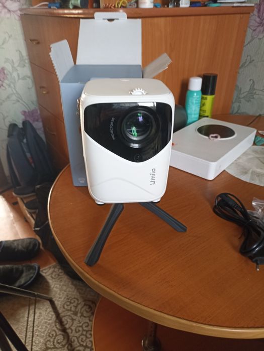 Очень хороший проектор