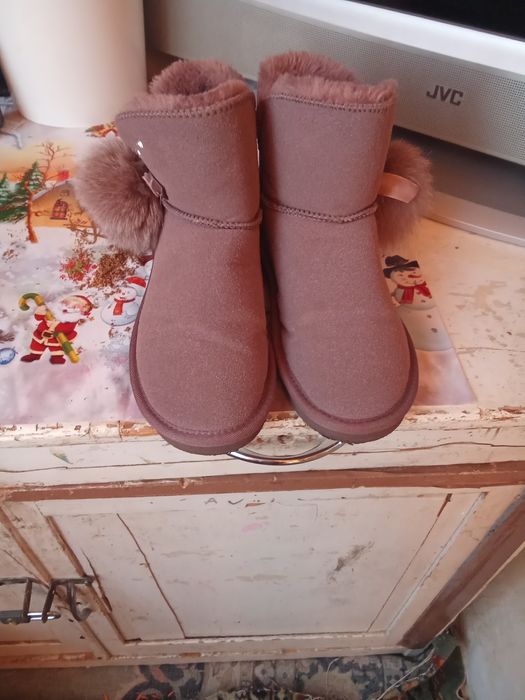 Vând ghete noi nu sunt purtate