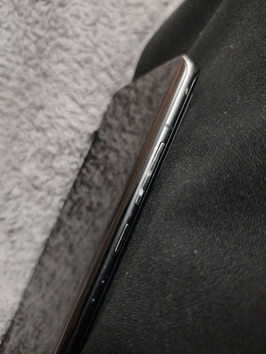 Xiaomi 12 8+4/256