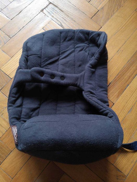 Mountain Buggy е ергономична раница за носене на бебе