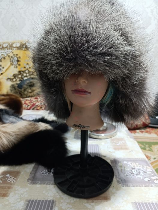 Продаю меховую шапку-малахай