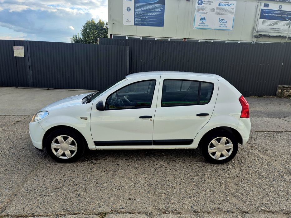 Dacia Sandero 2009