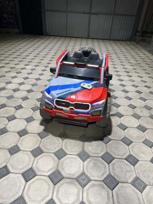 Детская  машинка