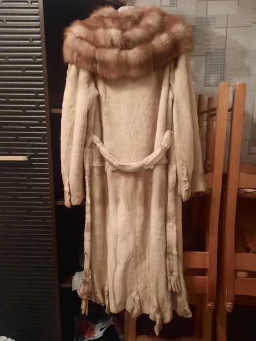 Продам шуба норка капюшон соболь