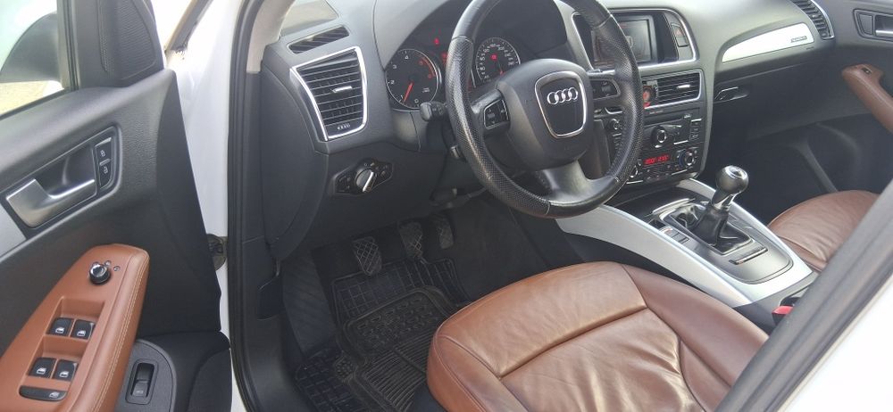 AUDI Q5 2010 — imagine 5