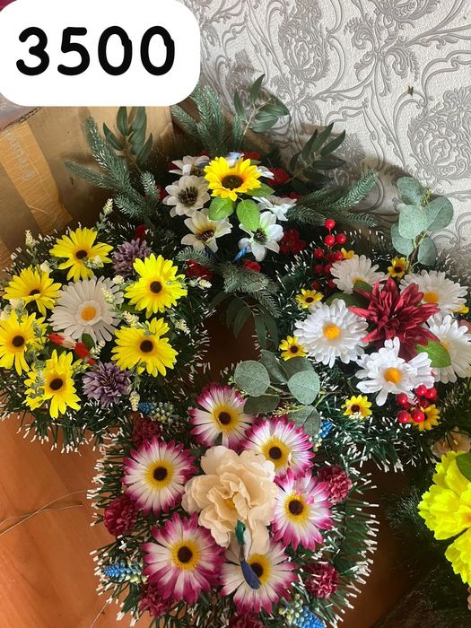 Цветы искусственные венки ритуальные