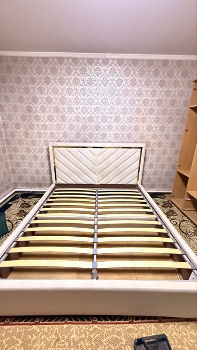 Продам кровать в отличном состоянии