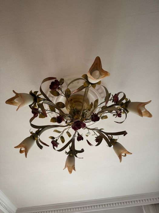 Люстра потолочная