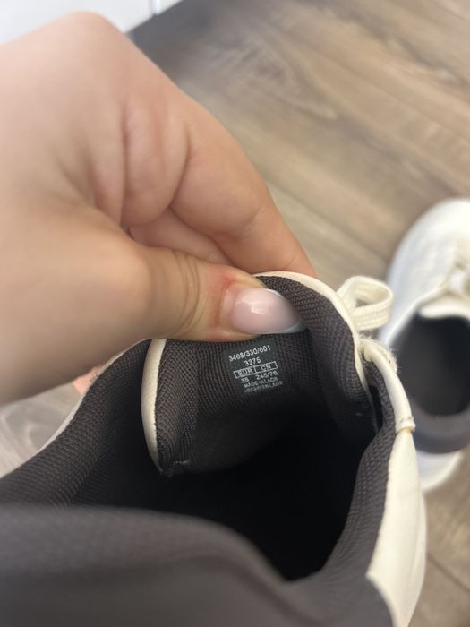 Елекантни кецове на Zara