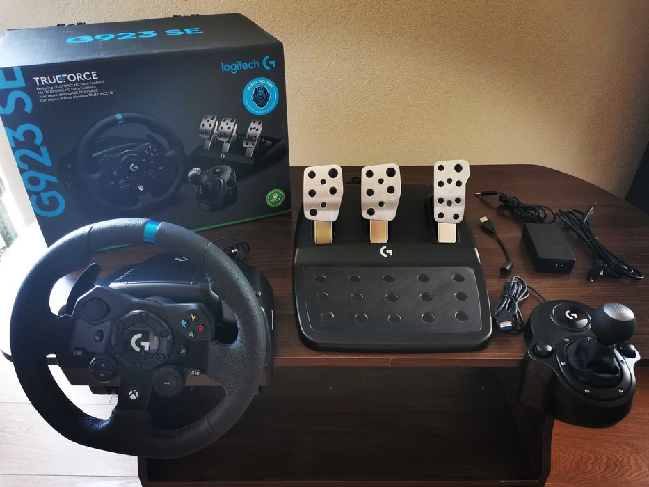 Волан, Педали и Скоростен лост Logitech G923 SE за PC и Xbox