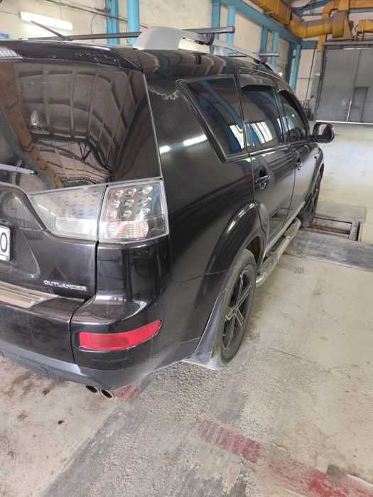 Продается мицубиси аутлендер хл 2  2008г,автомат