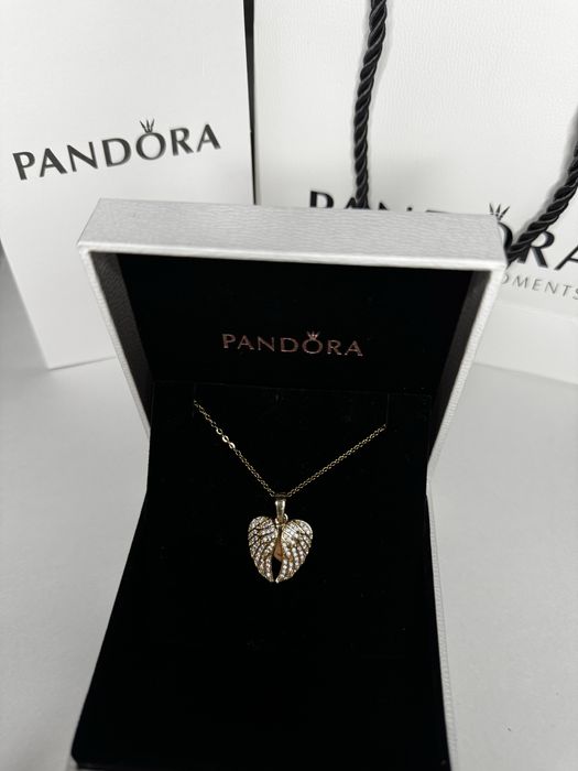 Pandora подарок