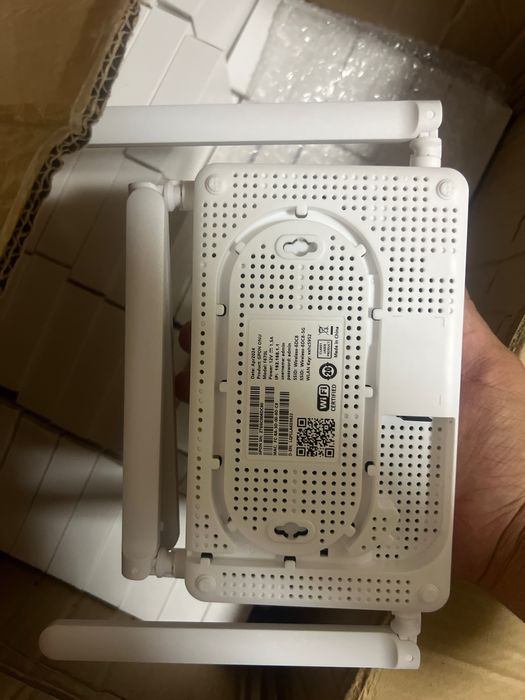 ZTE F670L wifi router optomda