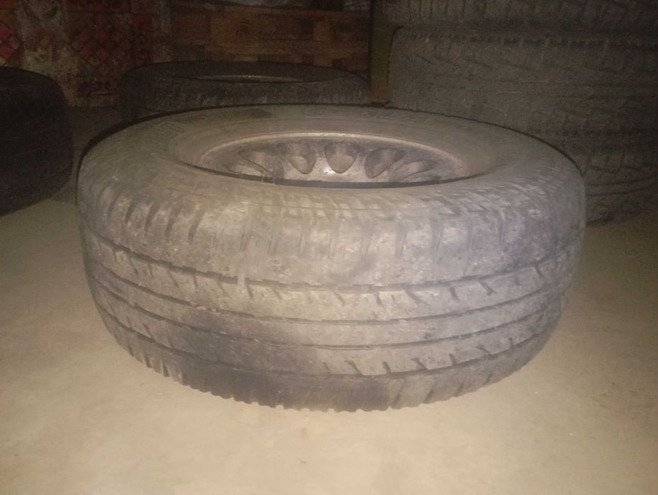 Продам диск с резиной