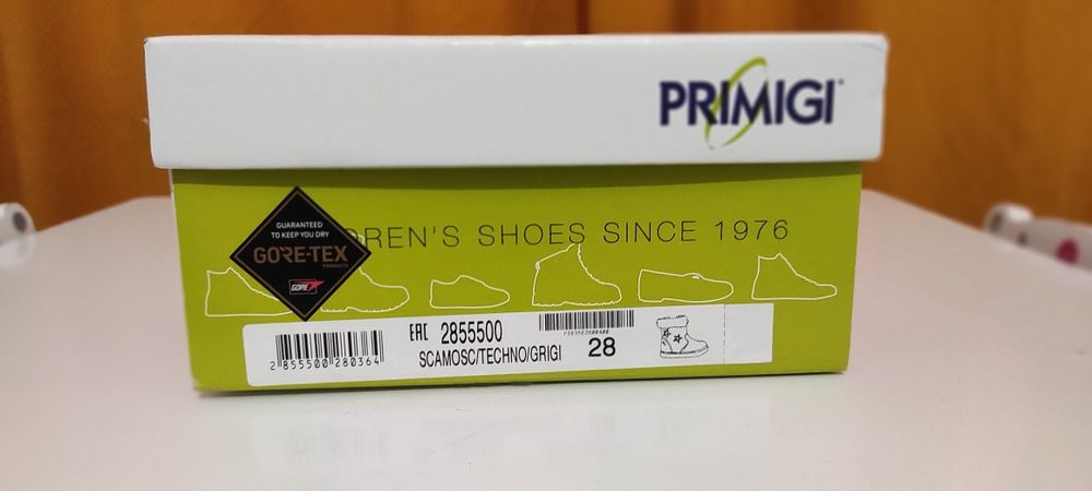 Ghete Primigi fetiță