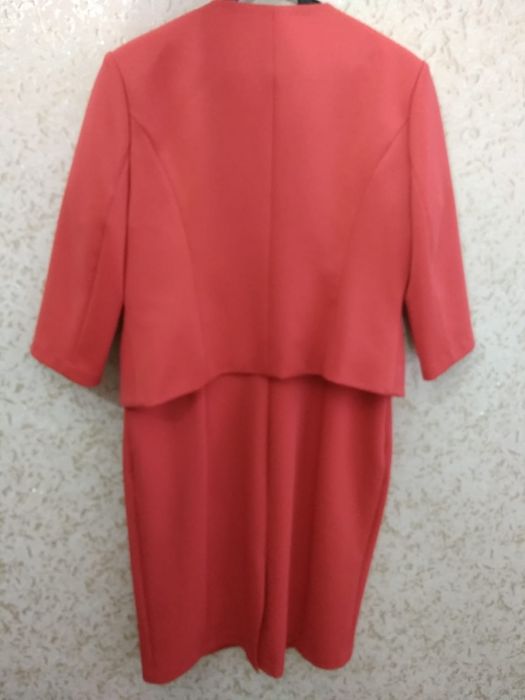 КОСМЮМ:платье+пиджак