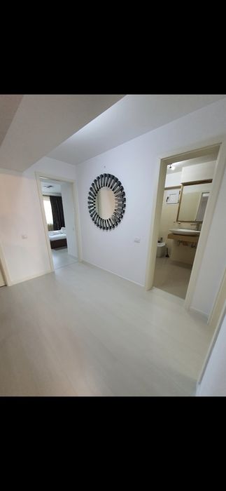 Inchiriez /  VAND  apartament cu  3 camere,bloc C.A.M 3,ULTRACENTRAL