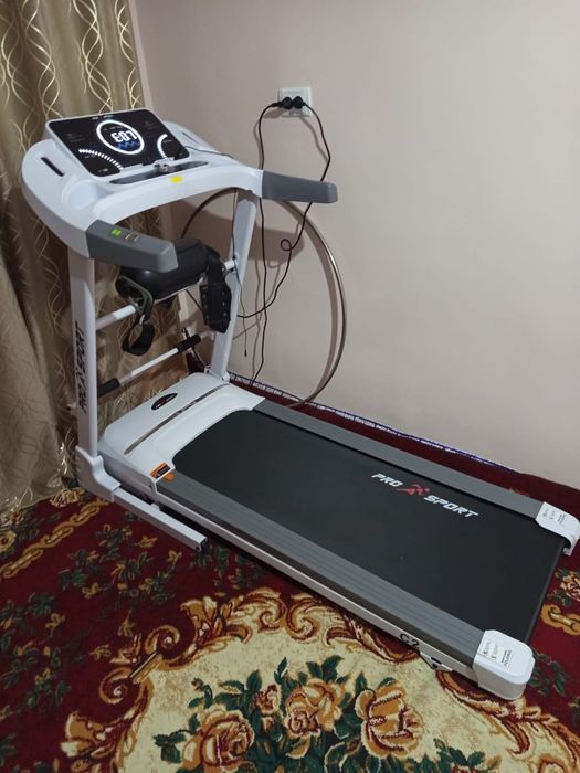 Беговая дорожка новая 120 кг вес