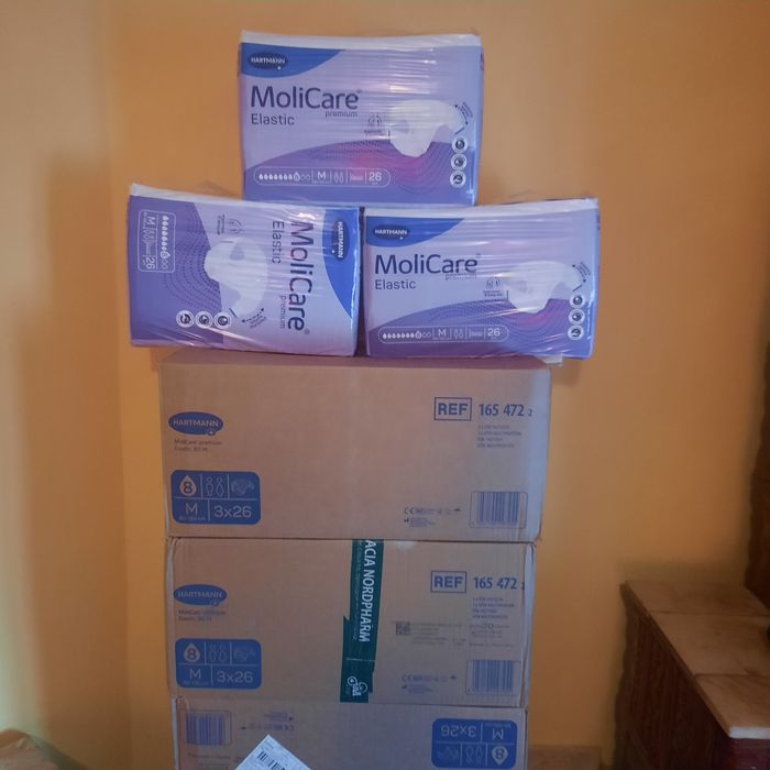 Scutece adulți moli care