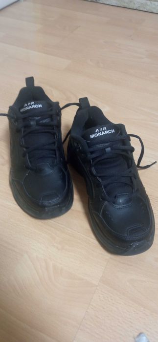 Маратонки Nike 40 номер