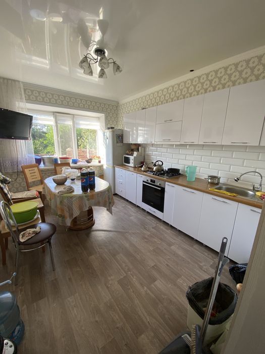 СРОЧНО!!!Продается двухэтажный  дом в городе Абае на баме