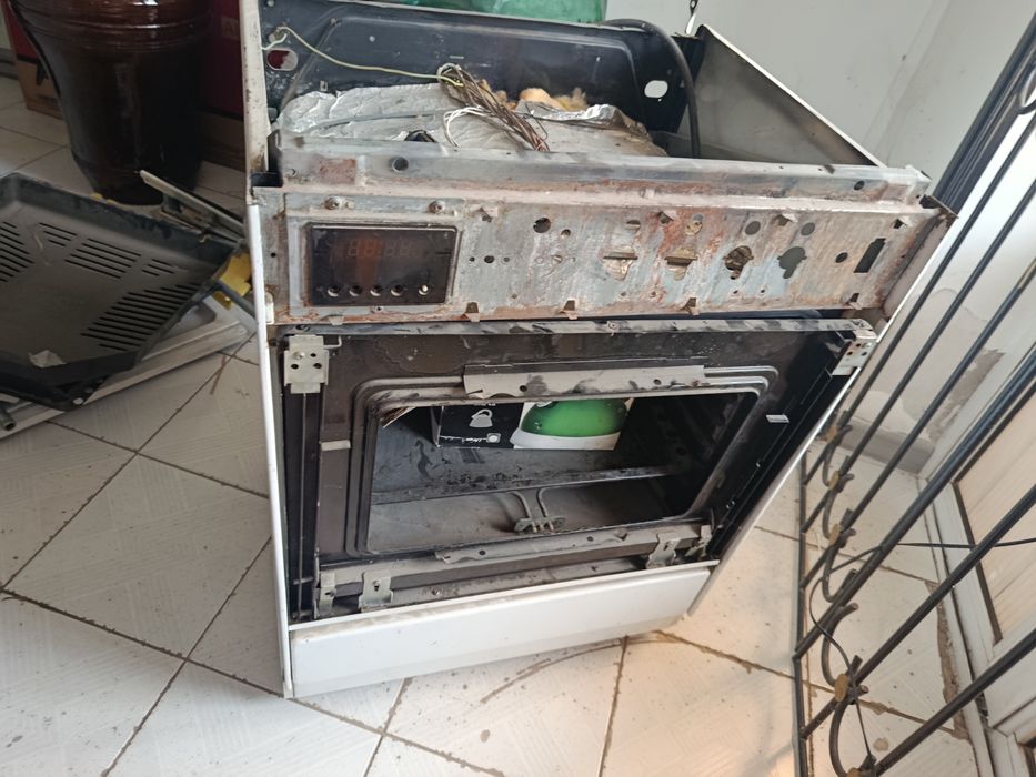 Gaz Plita Sotiladi